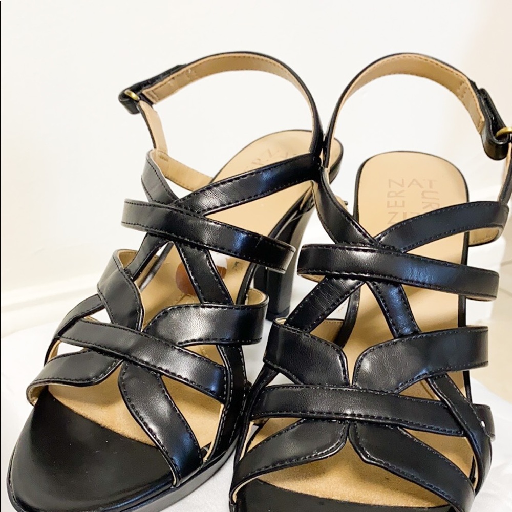 Naturalizer leather sandals New Without Tag - Picture 3 of 5